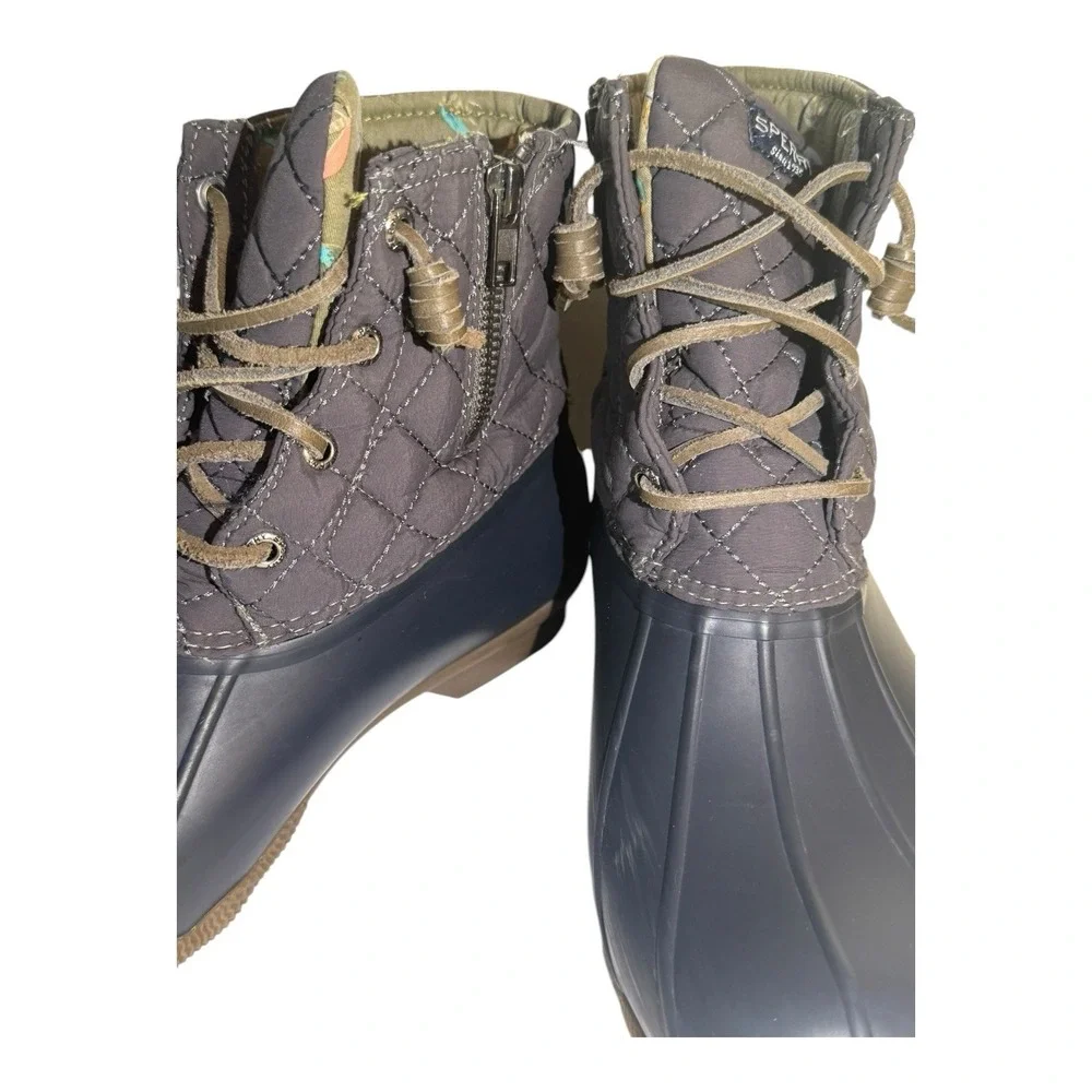 Sperry Top Sider Saltwater Quilted Waterproof Duck Boots Women's Size 9